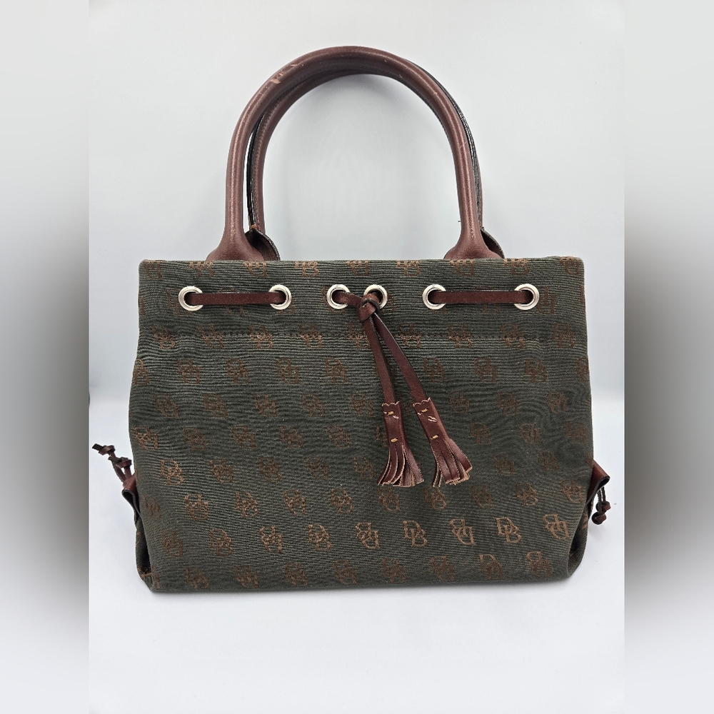 Dooney & Bourke Shoulder bag